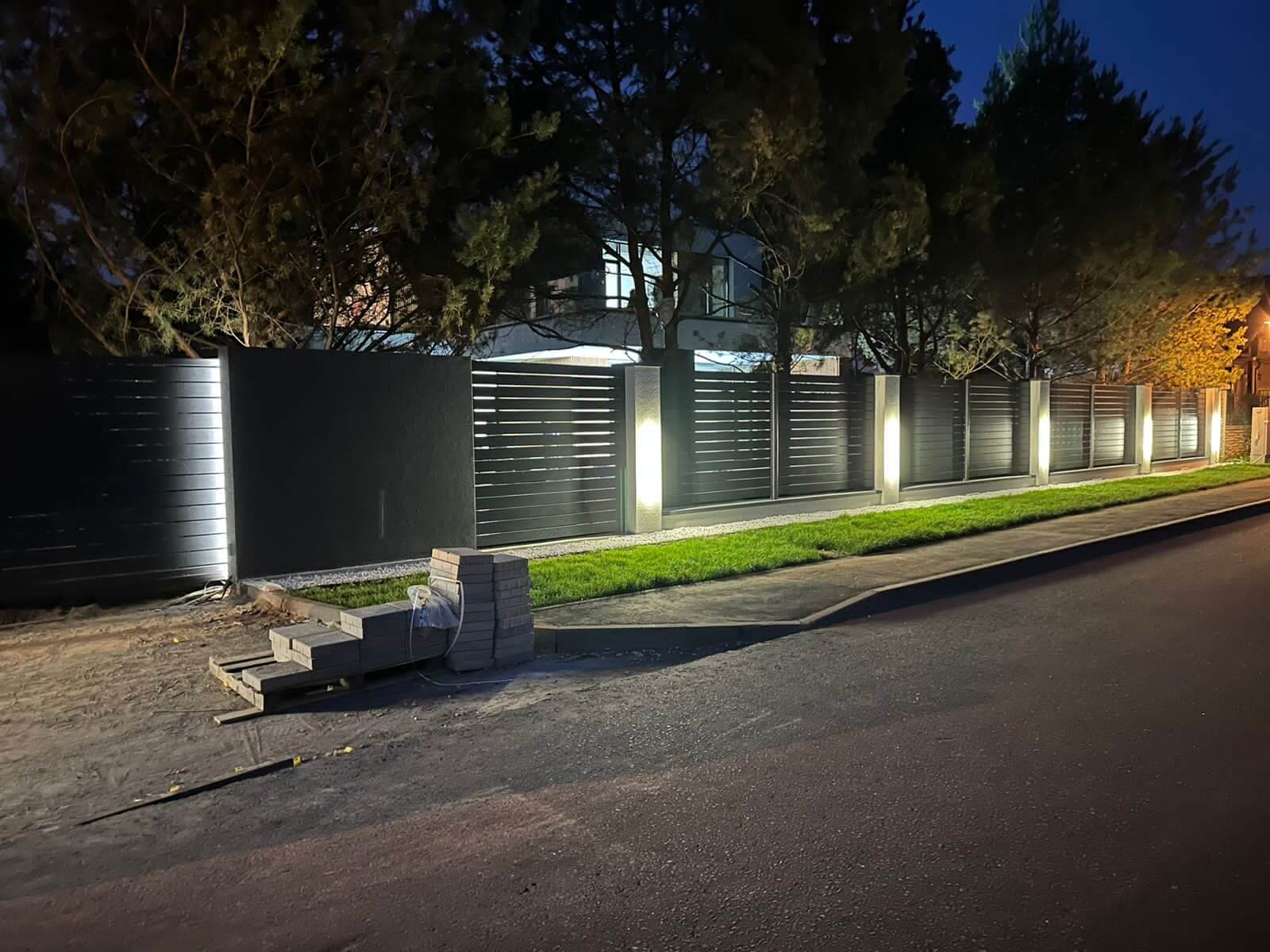 Забор-ранчо из металлопланкена 36м RAL7024 Серый Графит фото 11 в Энгельсе