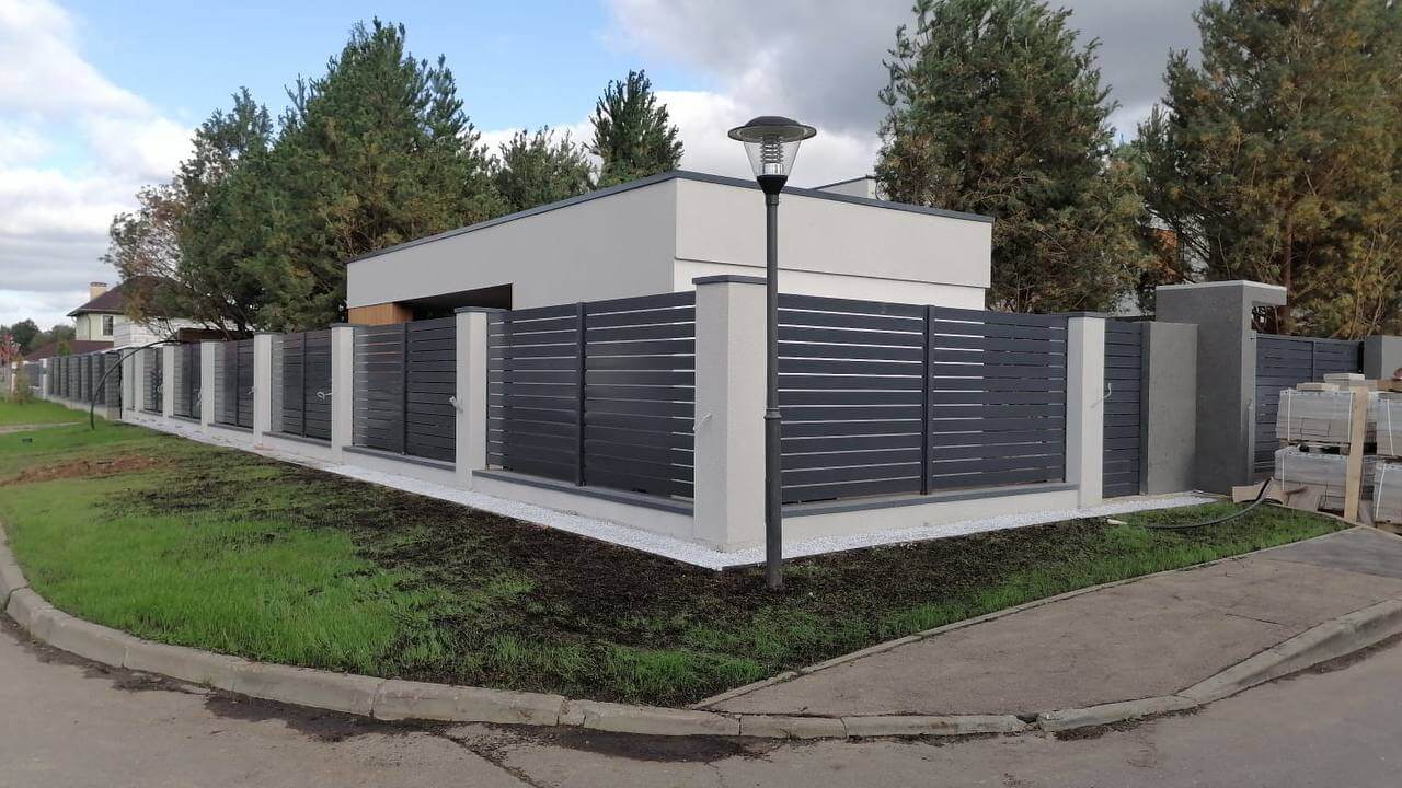 Забор-ранчо из металлопланкена 36м RAL7024 Серый Графит фото 7 в Энгельсе
