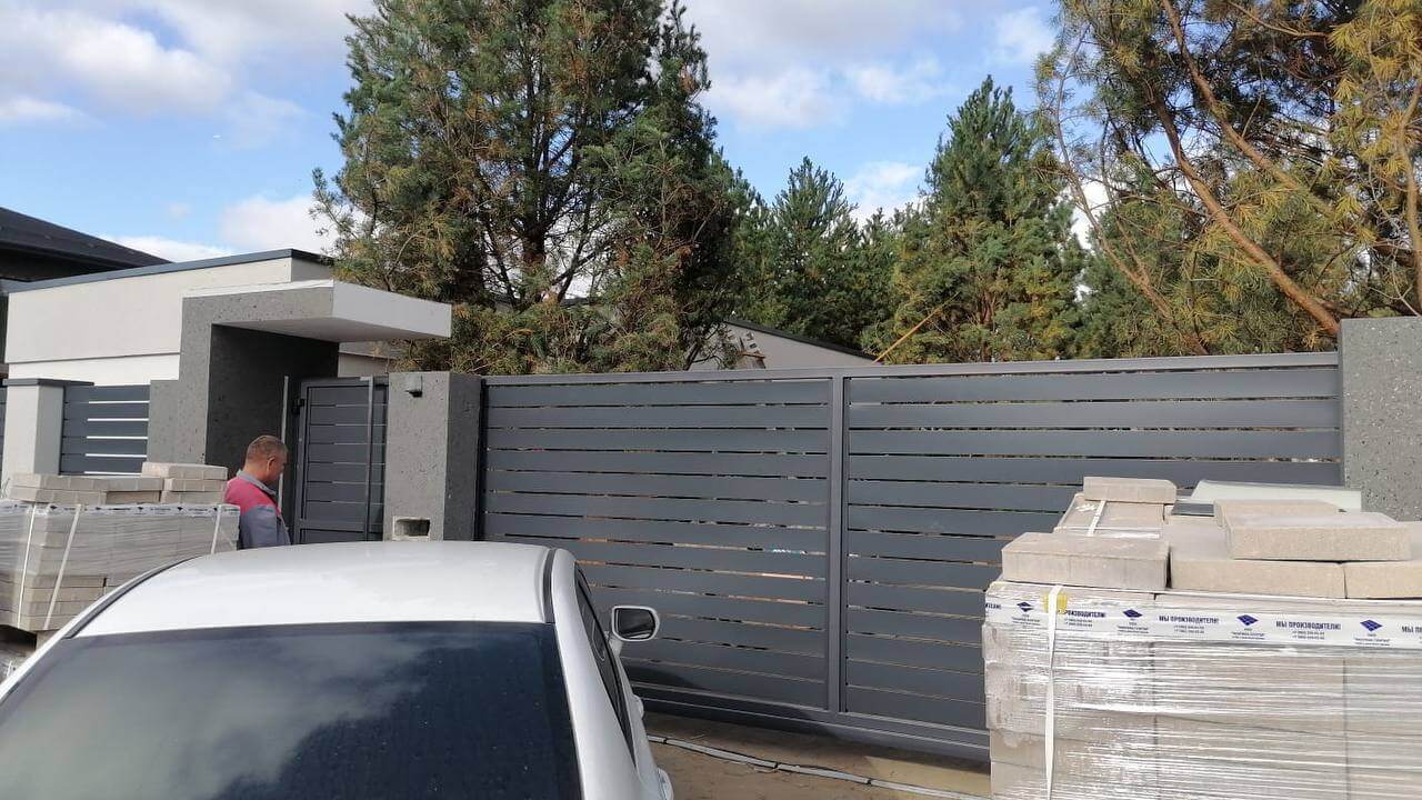 Забор-ранчо из металлопланкена 36м RAL7024 Серый Графит фото 3 в Энгельсе