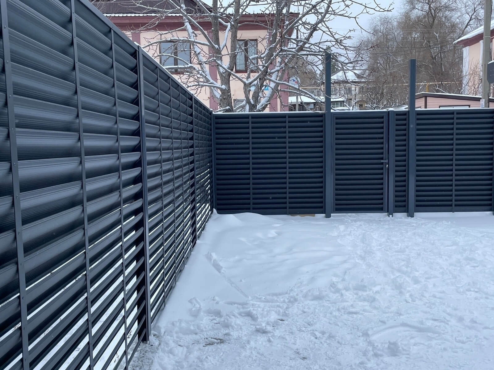 Забор-жалюзи 53м RAL7024/7024 Серый Графит двусторонний МАТТЕ фото 3 в Энгельсе