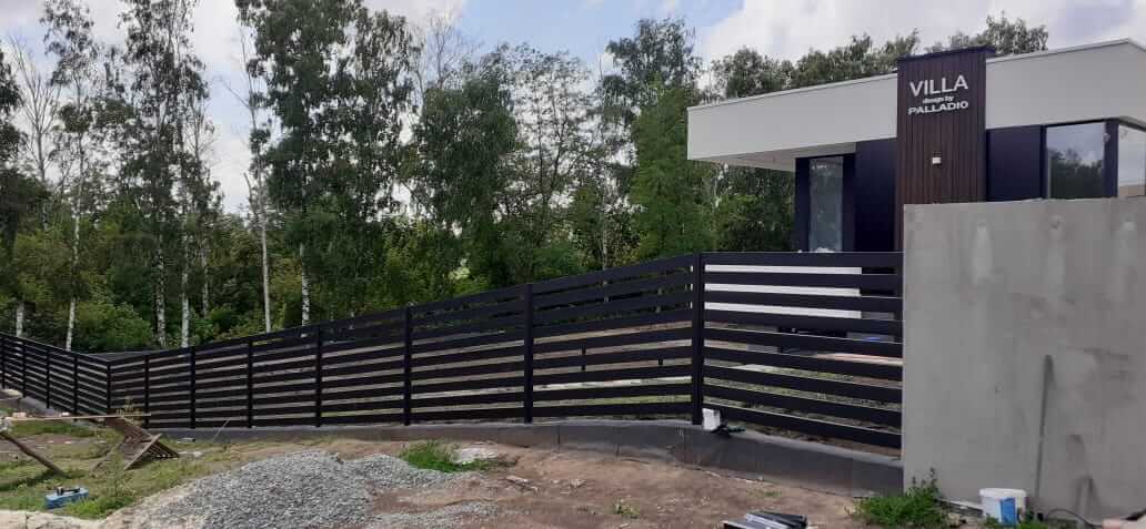 Забор-ранчо из металлопланкена 48м RAL9005 Черный МАТТЕ фото 2 в Энгельсе