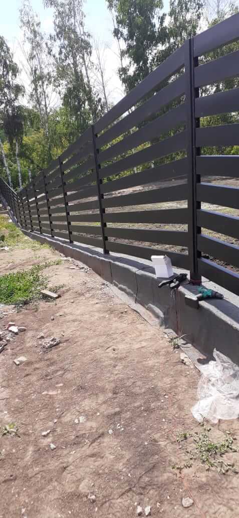 Забор-ранчо из металлопланкена 48м RAL9005 Черный МАТТЕ фото 1 в Энгельсе