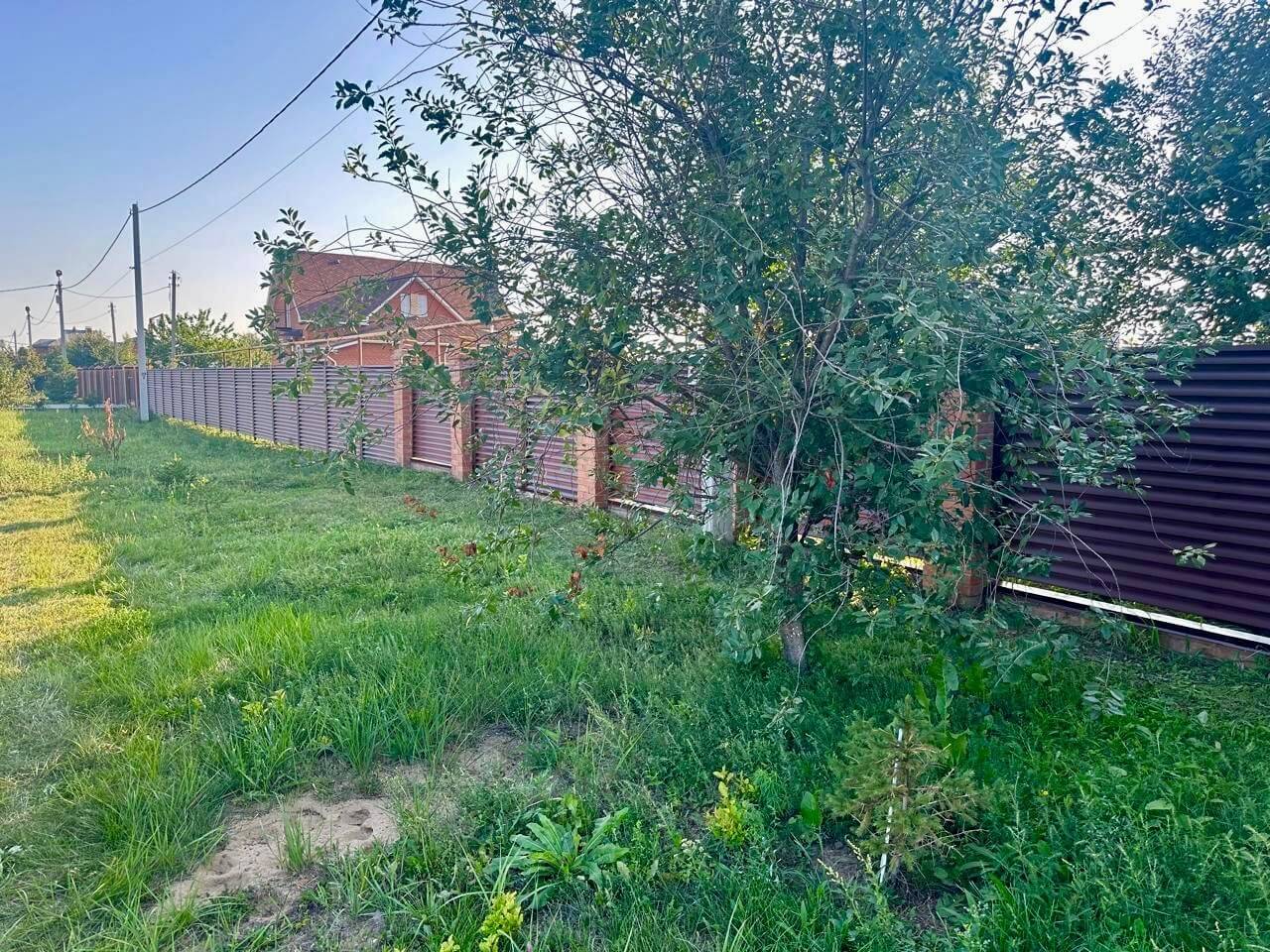 Забор из ламелей Еврожалюзи 53м RAL8017/8017 Шоколад двусторонний МАТТЕ фото 4 в Энгельсе