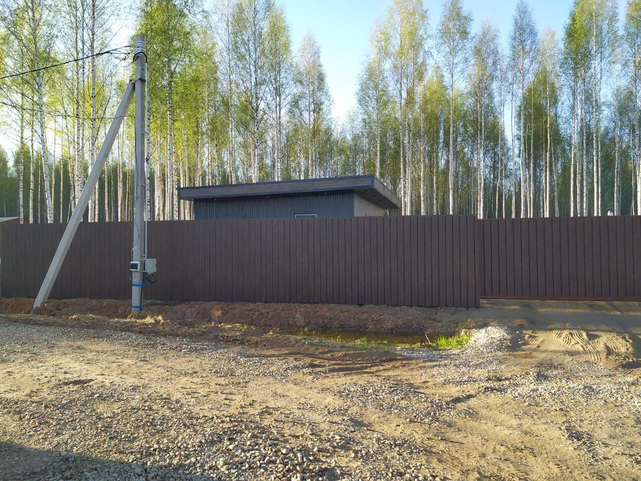 Забор из металлосайдинга ЕВРО-БРУС 25м Темный Каштан 3D Принтек фото 1 в Энгельсе